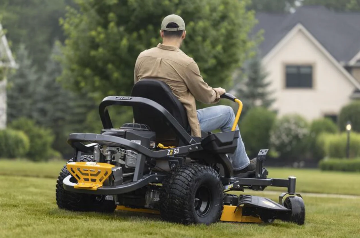 Cub Cadet Z2 50 | 50in 23 HP Zero-Turn Lawn Mower | 726cc Kawasaki Engine | Fabricated Deck (Open Box) - Image 7