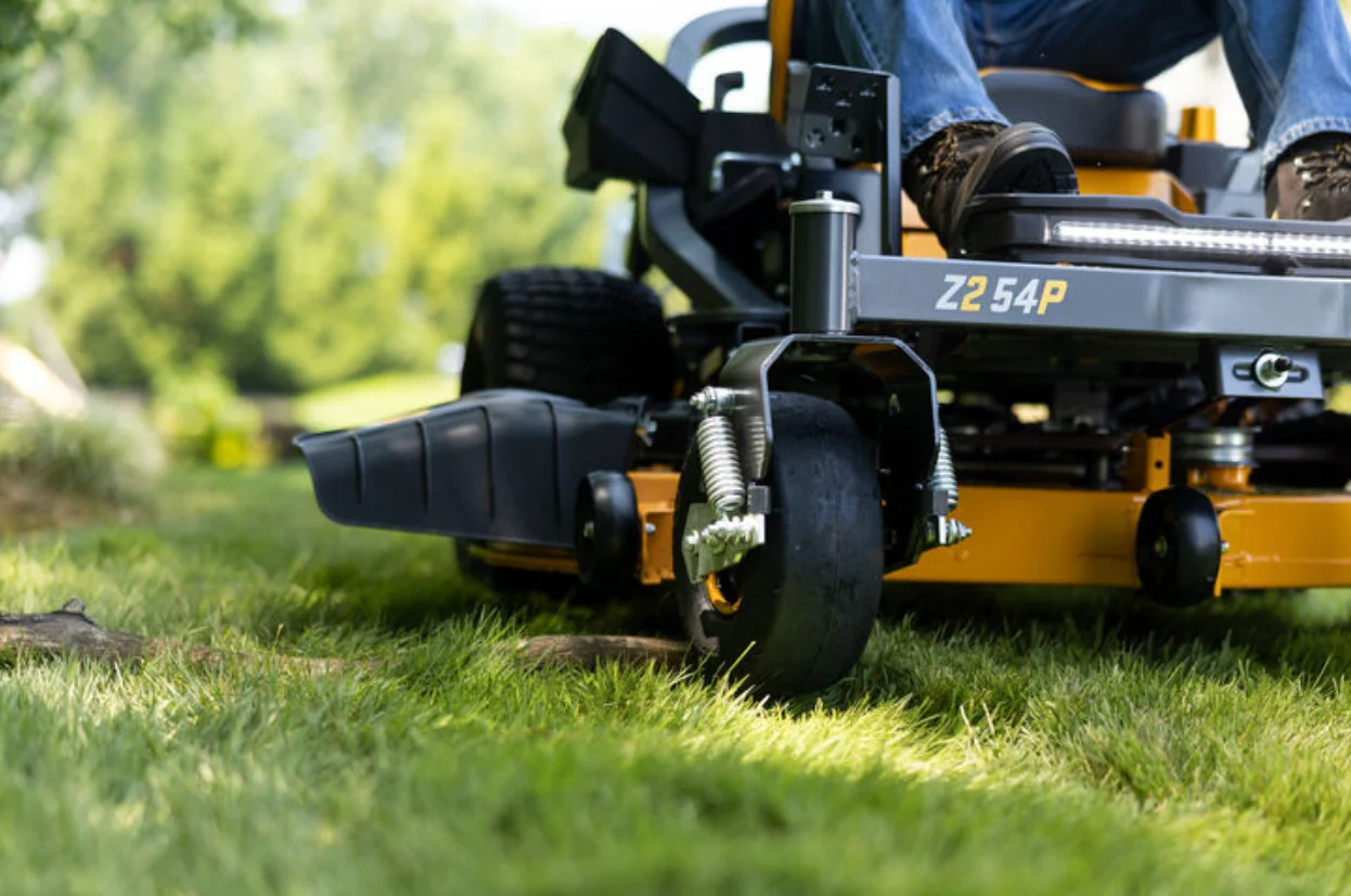 Cub Cadet Z2 54P | 54-in. 23 HP Zero-Turn Lawn Mower | 726cc Kawasaki Engine | Fabricated Deck (Open Box) - Image 9