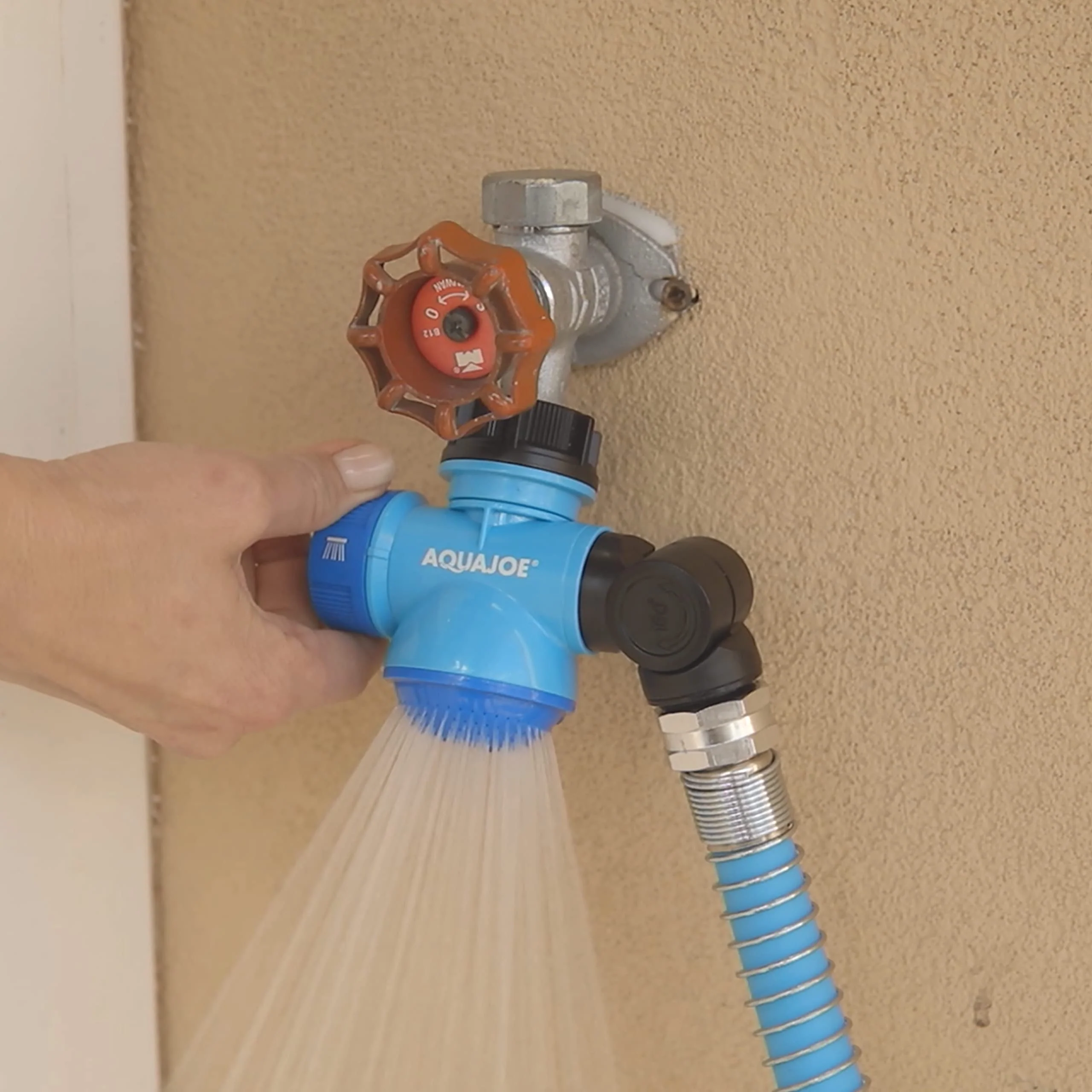 Restored Aqua Joe SJI-MFGA1 Multi-Function Outdoor Faucet and Garden Hose Tap Connector (Refurbished) - Image 4
