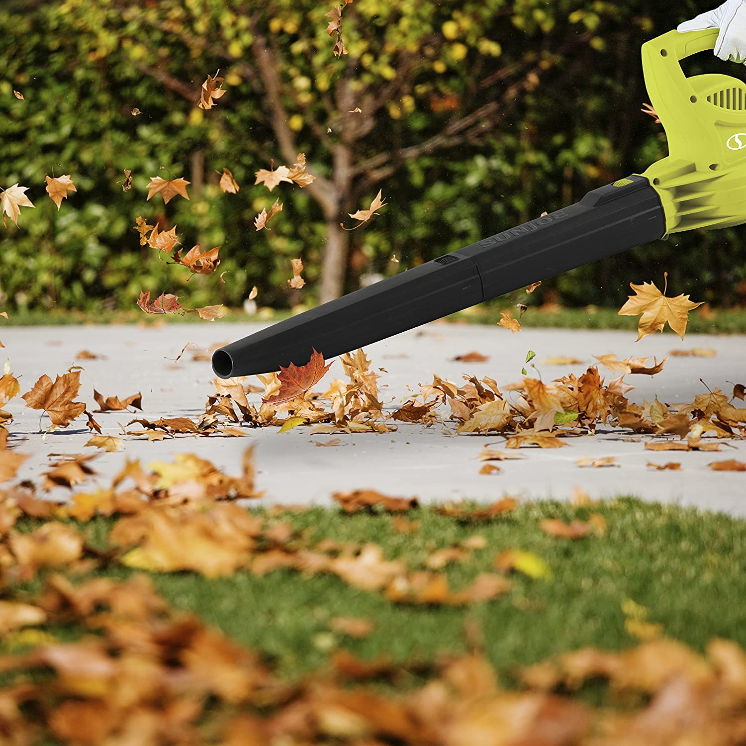 Sun Joe SBJ597E | 6-Amp 155 MPH Electric Leaf Blower | COLOR MAY VARY (Refurbished) | IN-STORE EXCLUSIVE - Image 7