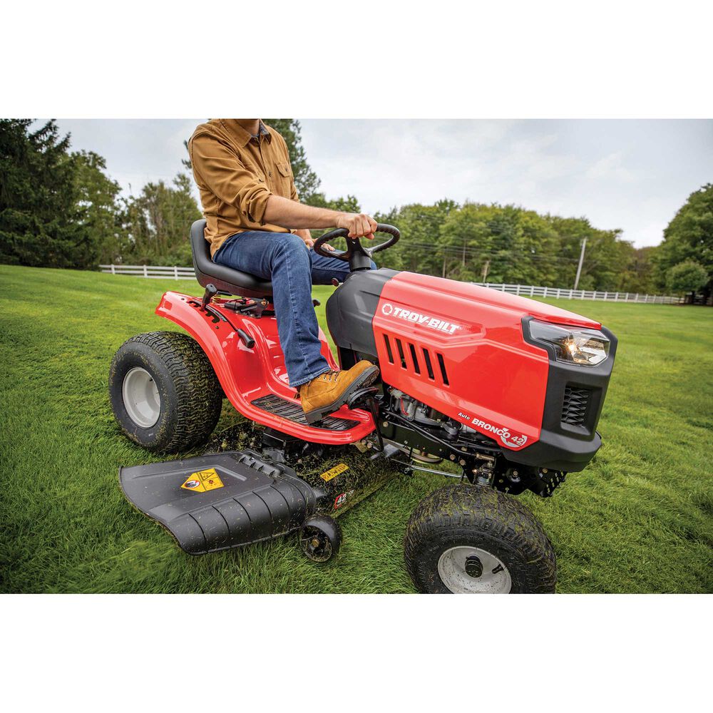Troy Bilt Bronco 42 Riding Lawn Mower | 547cc Troy-Bilt engine | 42" deck | AutoDrive Transmission - Image 3